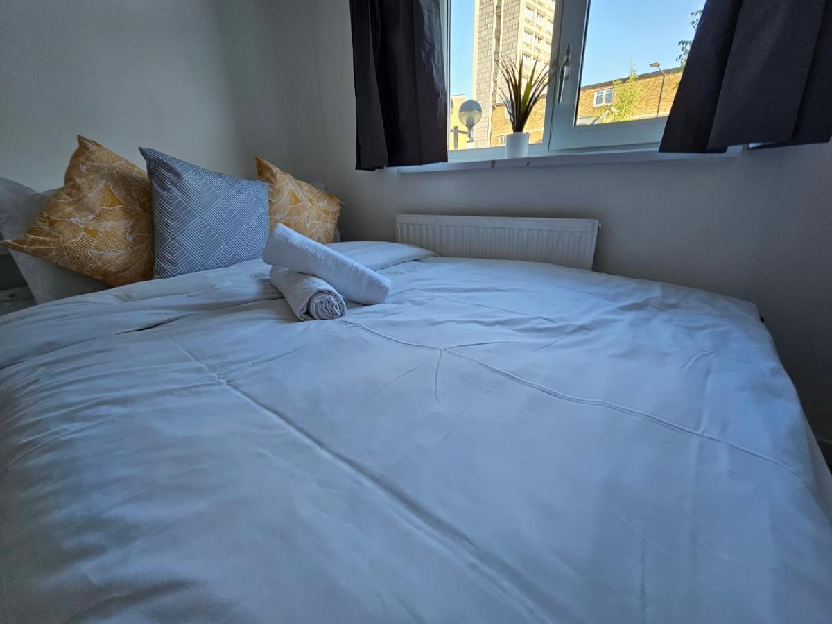 Towerhill Rooms Londres Exterior foto