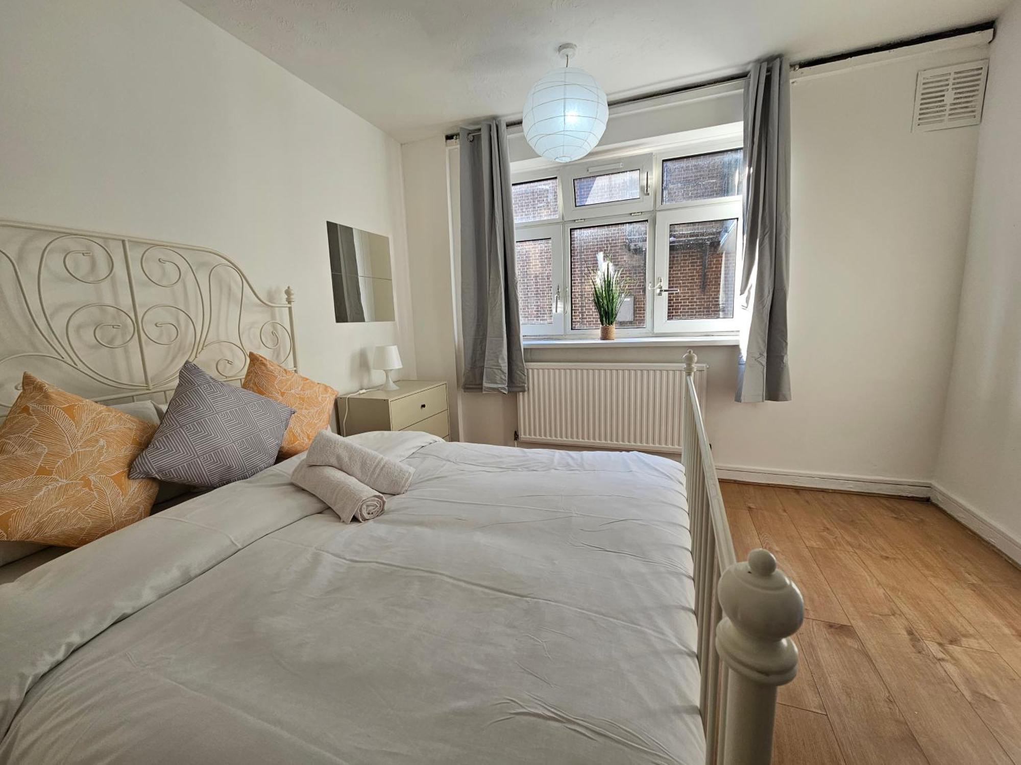 Towerhill Rooms Londres Exterior foto